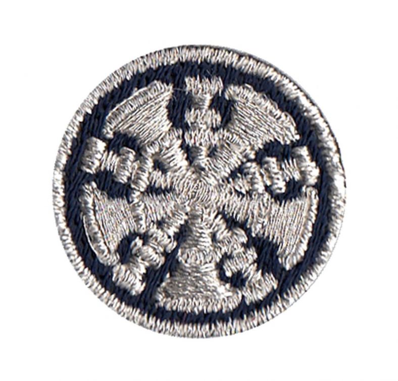 FIRE FIGHTER 5 BUGLES CROSSED, 1" CIRCLE - METALLIC SILVER ON MIDNIGHT NAVY - SEW ON.